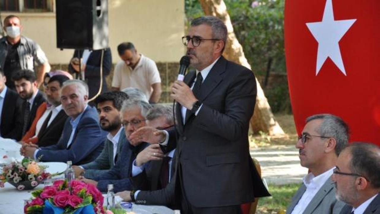 Mahir Ünal "Fondaş medya Türkiye'nin özgüvenine saldırıyor"