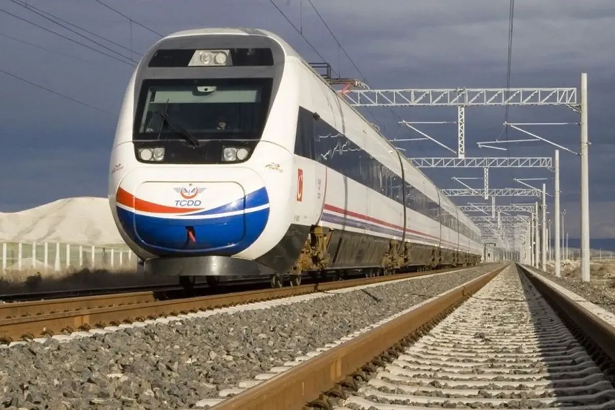 İki büyükşehir arası hızlı trenle 25 dakikaya düşecek