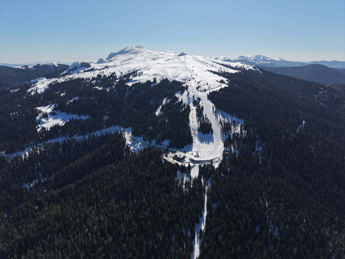 Gelen bir defa daha geliyor! Yurduntepe Kayak Merkezi ziyaretçilerden tam not aldı