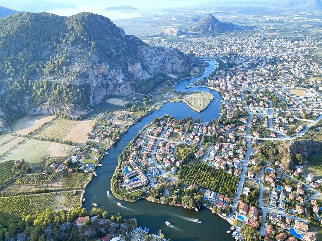 Avrupa’nın en iyilerinden! Dalyan Kanalı, eşsiz labirent görüntüsüyle mest etti