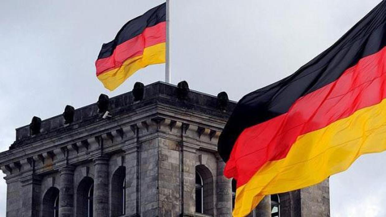 Almanya'da seçim sürprizi! 35 yıl sonra bir ilk