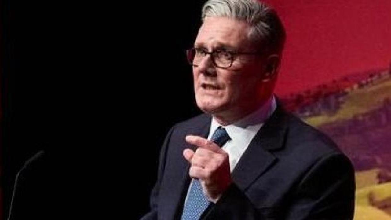 İngiltere'den Garcia Üssü açıklaması: Füze saldırısında isabet yok!