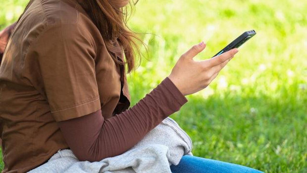 Türkiye, haftayı 6 gün yaşıyor: Sosyal medya kullanım süresi dikkat çekti
