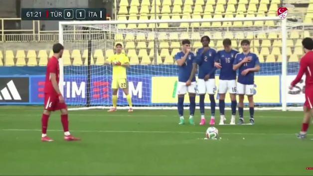 Darwin Kaan'dan kaleciyi çaresiz bırakan gol!