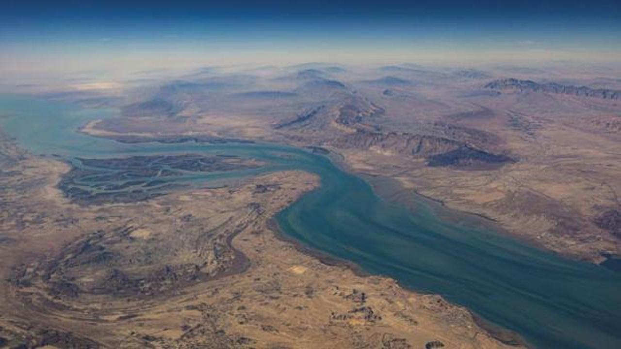 Dünyanın şahdamarında alarm zilleri: Küresel ticarette "ateş çemberi"