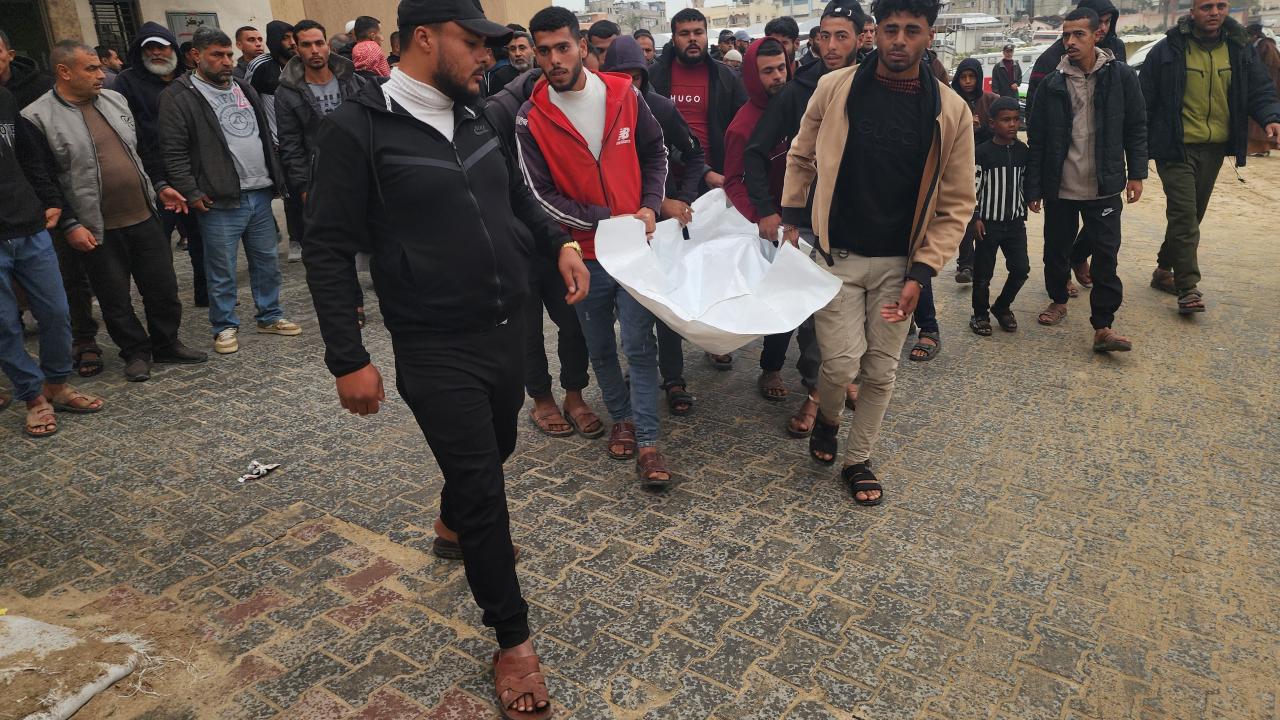 Gazze'de can kaybı 72 bin 317'ye yükseldi